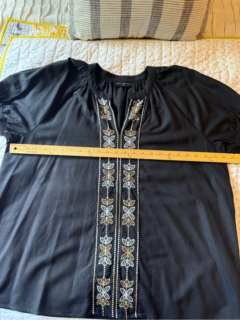 Lane Bryant Black Short-Sleeve Embroidered Tunic - Picture 5 of 9